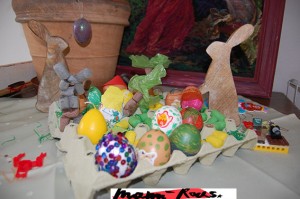 Osterschmuck mit Kindern basteln