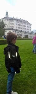 Kindergeburtstag in Innsbruck auf Schloss Ambras feiern