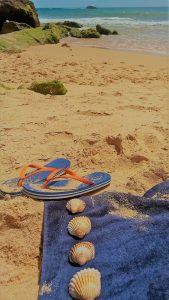 Ferien für Mama an der Algarve - Praia da Galé - Pedras amarelas - Portugal