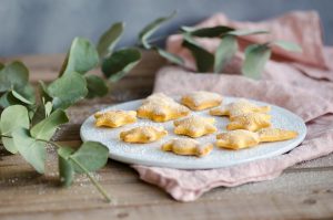 Zuckerfreie Kekse: Apfelmus-Süßkartoffel-Kekse für Kinder und alle, die Wert auf eine zuckerfreie und/oder vegane Ernährung legen.
