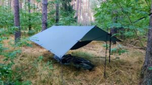 Tarp für Outdoor Bushcraft Survival